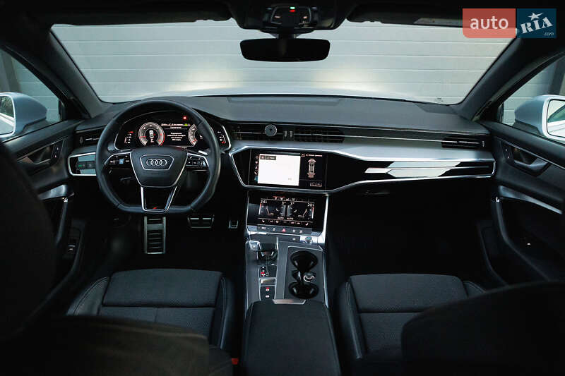 Седан Audi A6 2019 в Дубно