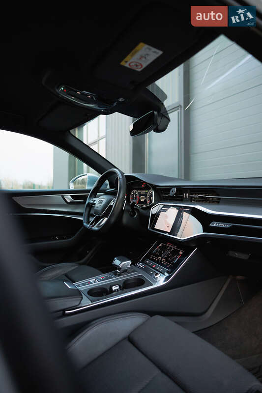 Седан Audi A6 2019 в Дубно