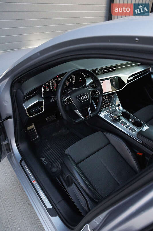 Седан Audi A6 2019 в Дубно