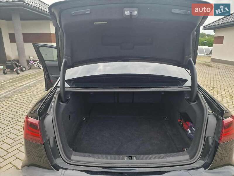 Седан Audi A6 2017 в Киеве