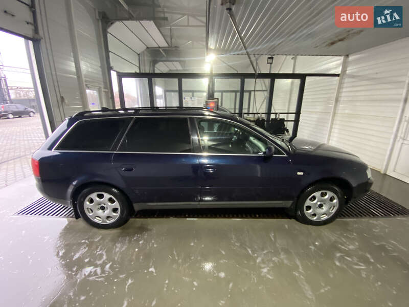 Універсал Audi A6 2002 в Звягелі