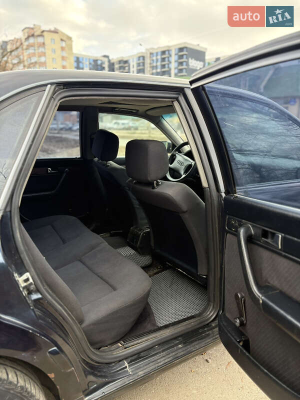 Седан Audi A6 1995 в Івано-Франківську