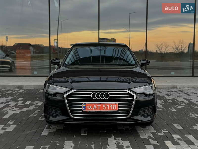Седан Audi A6 2018 в Ужгороде