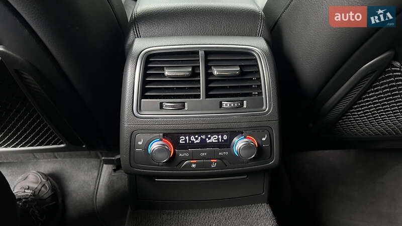 Седан Audi A6 2015 в Дніпрі