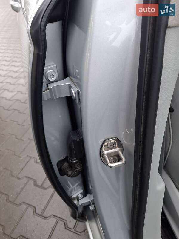 Седан Audi A6 2012 в Хмельницькому