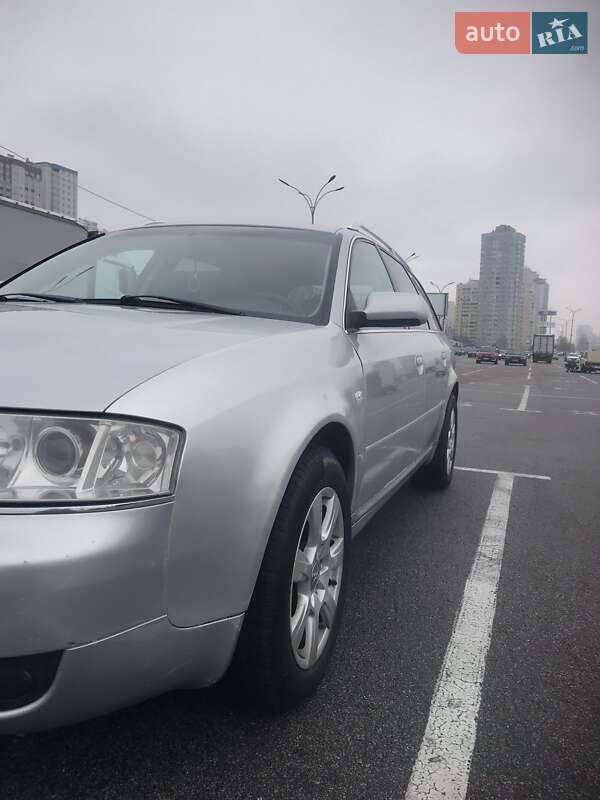 Універсал Audi A6 2002 в Ромнах