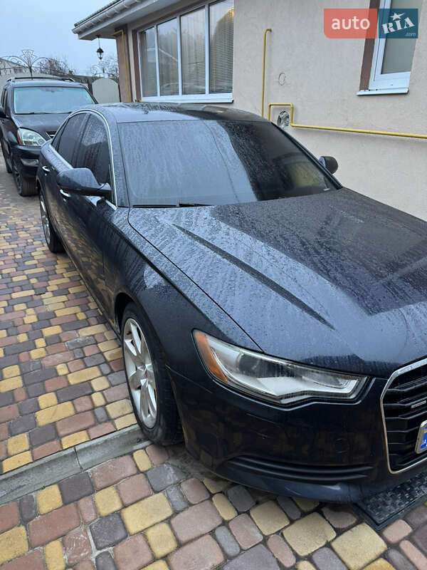 Седан Audi A6 2013 в Коростышеве