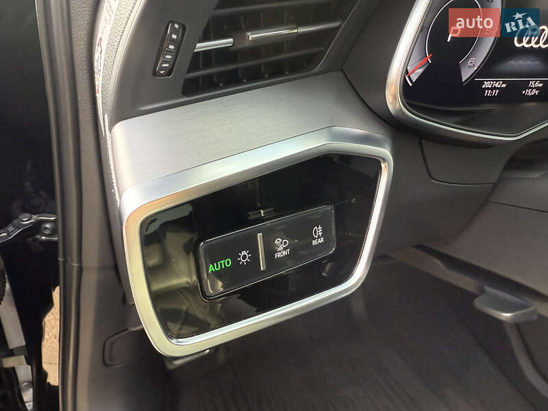 Седан Audi A6 2018 в Киеве