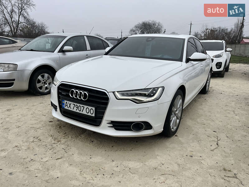 Седан Audi A6 2014 в Краснограде