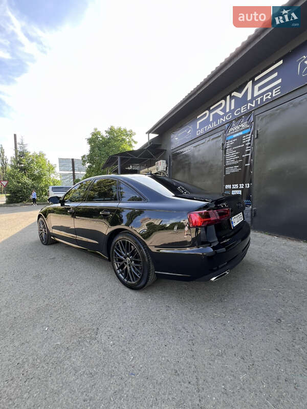 Седан Audi A6 2015 в Ивано-Франковске