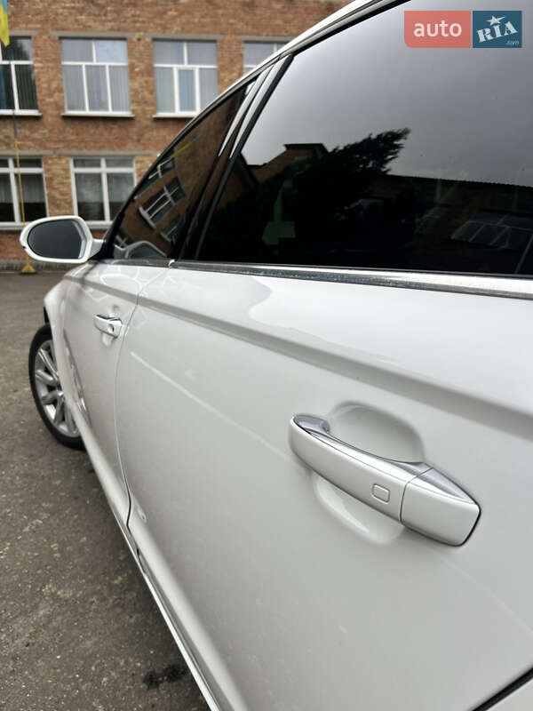 Седан Audi A6 2013 в Корсуне-Шевченковском