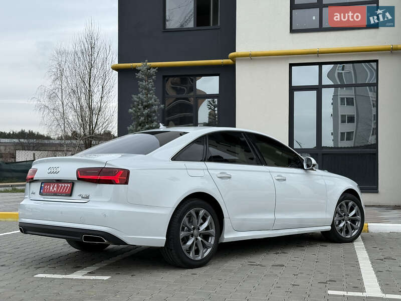 Седан Audi A6 2016 в Киеве