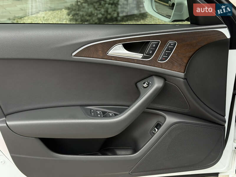 Седан Audi A6 2016 в Киеве