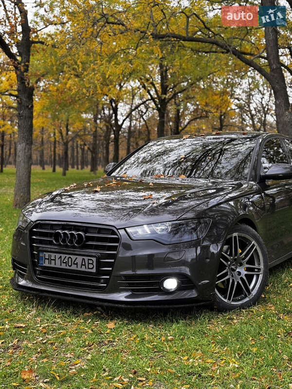 Седан Audi A6 2012 в Ровно