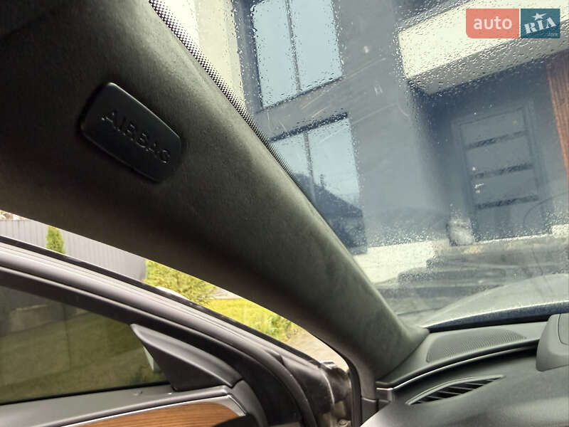 Седан Audi A6 2015 в Умані