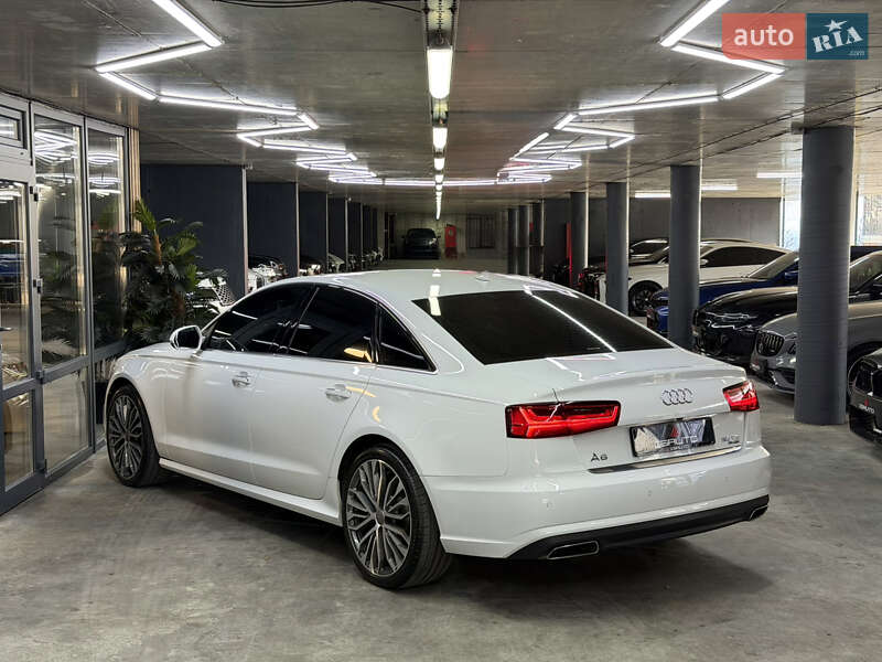 Седан Audi A6 2015 в Одессе