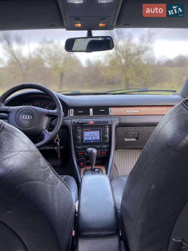 Седан Audi A6 1998 в Запорожье