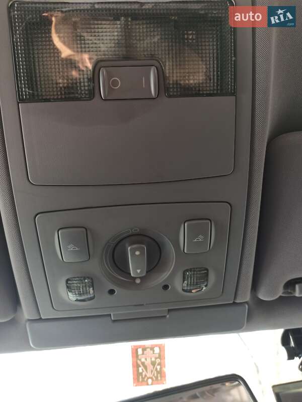 Седан Audi A6 1999 в Сараті