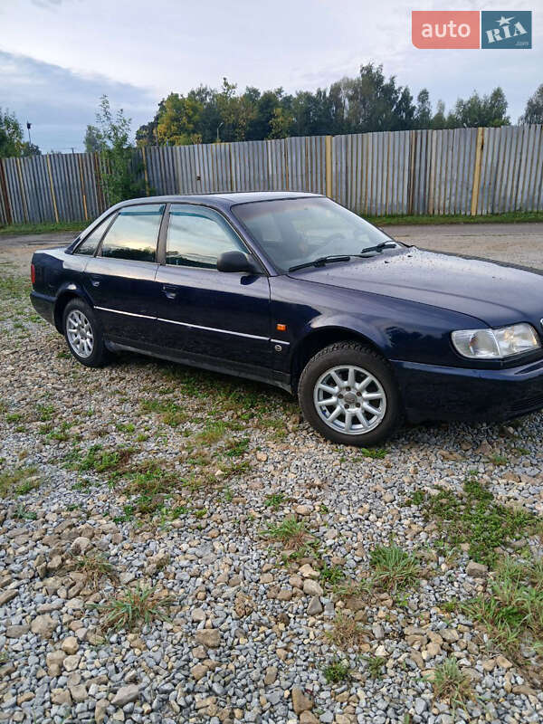 Седан Audi A6 1994 в Івано-Франківську