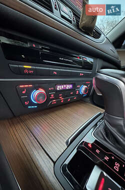 Седан Audi A6 2015 в Киеве