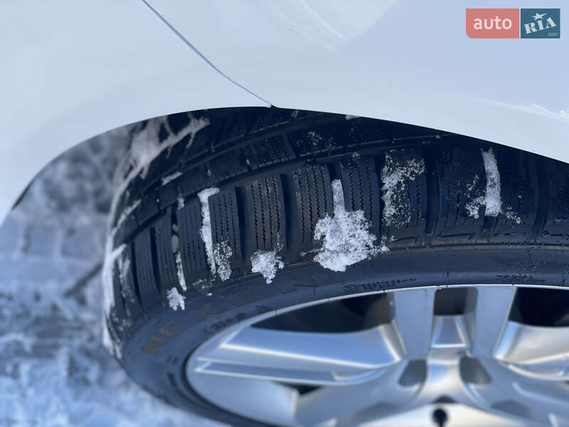 Седан Audi A6 2016 в Стрию