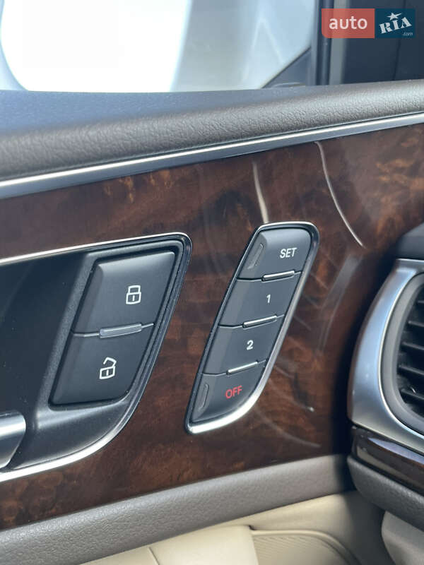 Седан Audi A6 2016 в Стрию