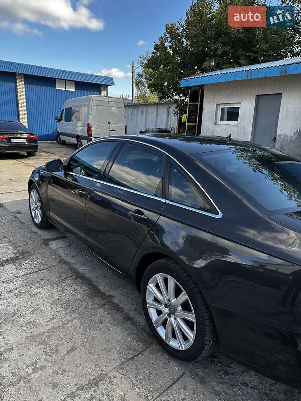 Седан Audi A6 2013 в Нововолынске