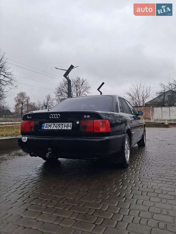 Седан Audi A6 1994 в Коростені