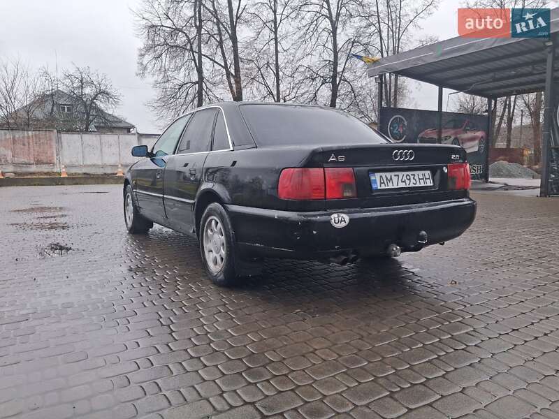 Седан Audi A6 1994 в Коростені