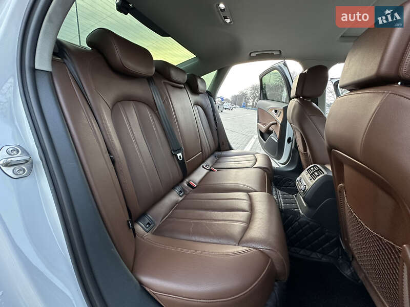 Седан Audi A6 2015 в Одессе