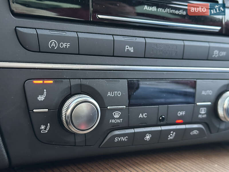 Седан Audi A6 2015 в Одессе