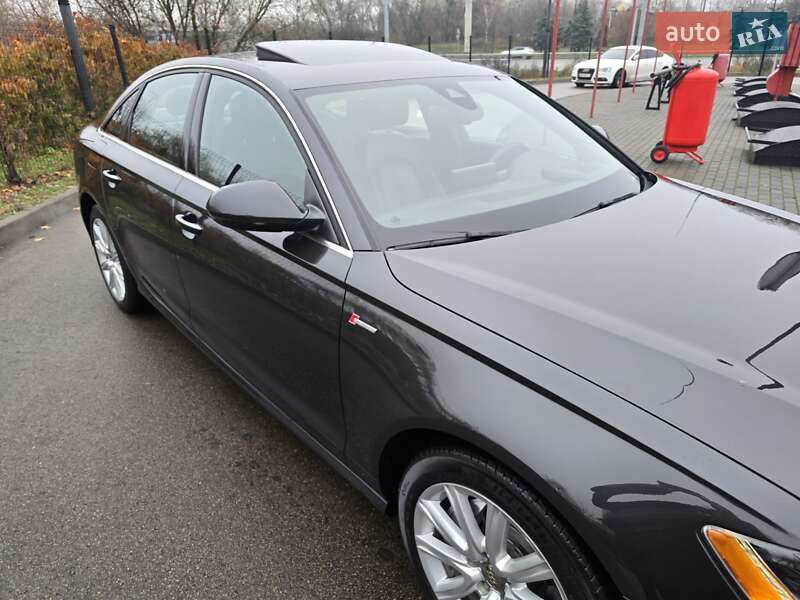 Седан Audi A6 2012 в Киеве