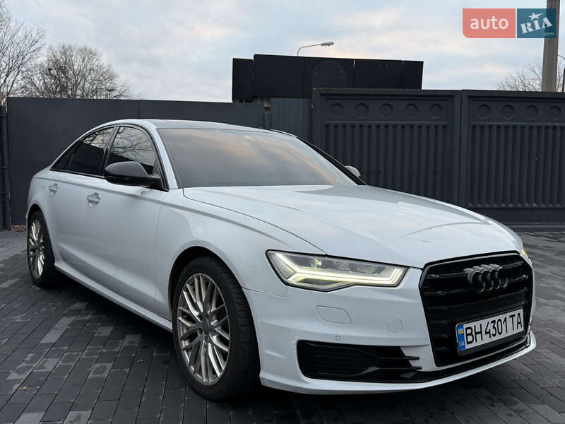 Седан Audi A6 2016 в Киеве