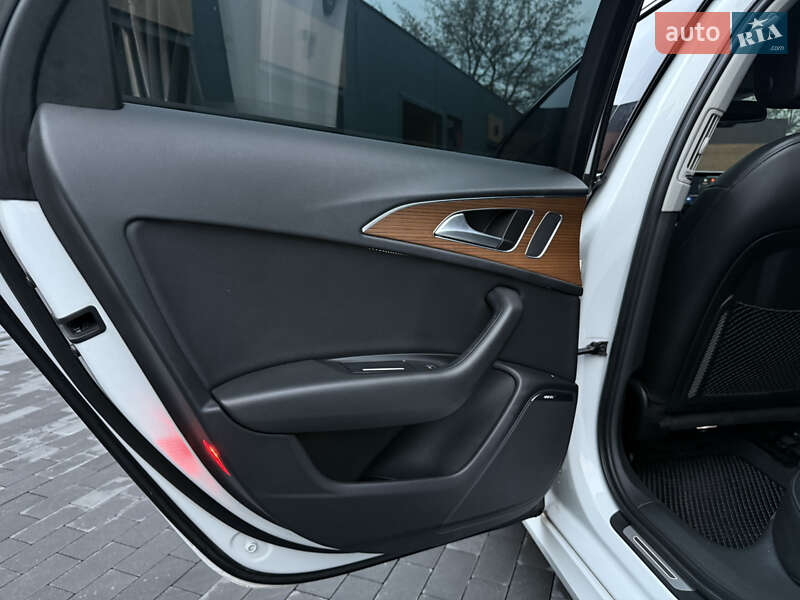 Седан Audi A6 2016 в Киеве