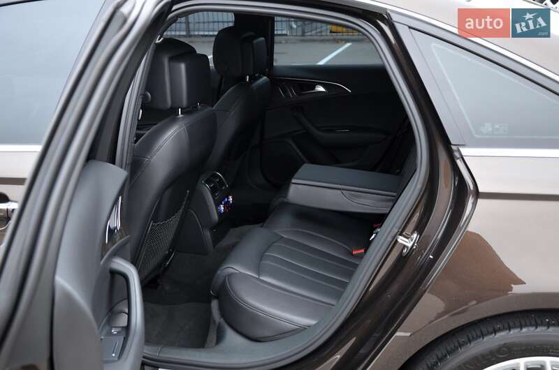 Седан Audi A6 2018 в Киеве