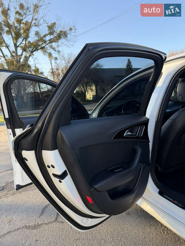 Седан Audi A6 2015 в Лубнах