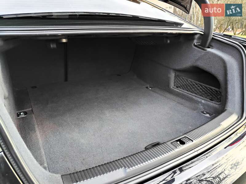 Седан Audi A6 2014 в Києві