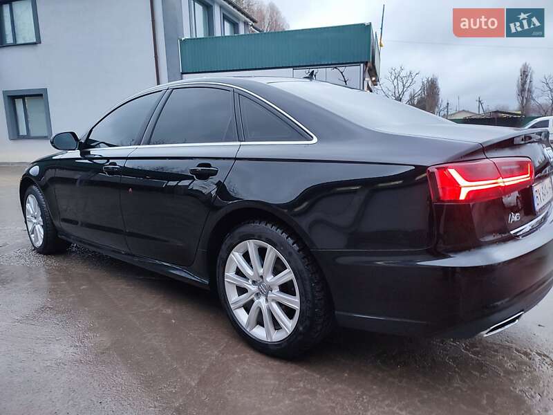 Седан Audi A6 2015 в Теофиполе