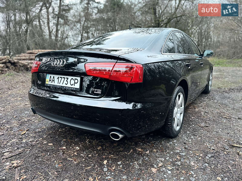 Седан Audi A6 2013 в Киеве
