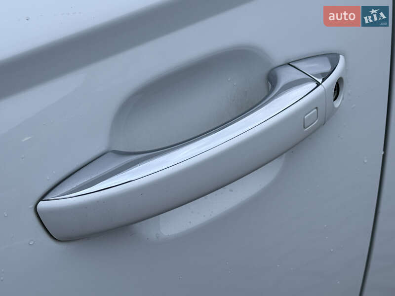 Седан Audi A6 2013 в Рівному