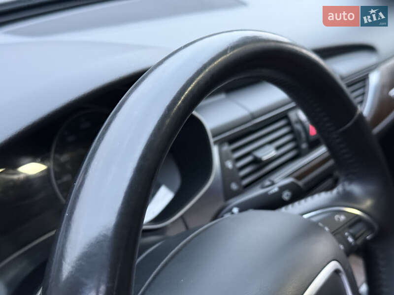 Седан Audi A6 2013 в Рівному