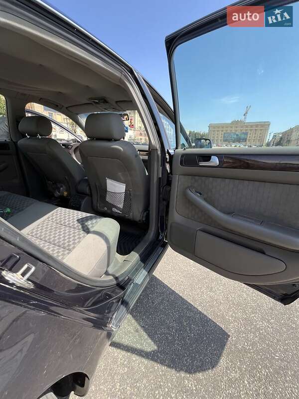 Седан Audi A6 2001 в Полтаве