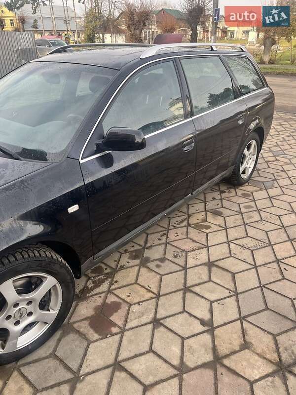 Универсал Audi A6 2000 в Вижнице