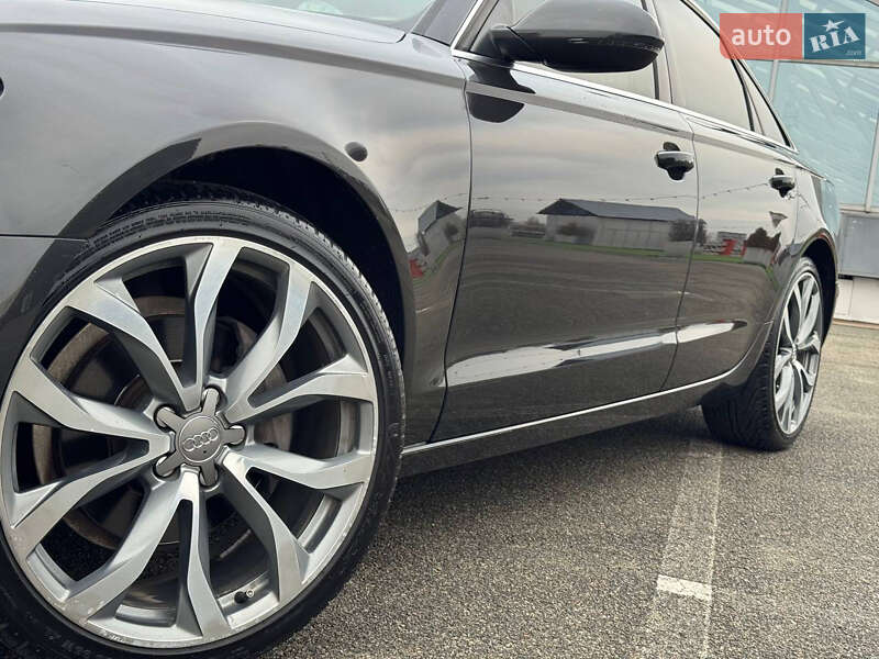 Седан Audi A6 2013 в Киеве