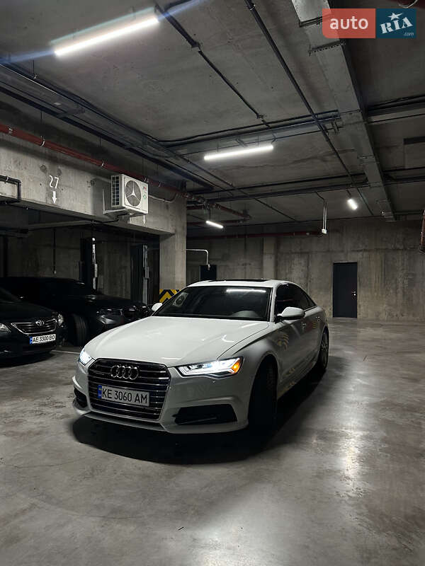Седан Audi A6 2016 в Днепре