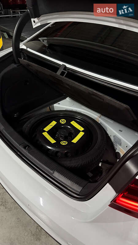 Седан Audi A6 2016 в Днепре