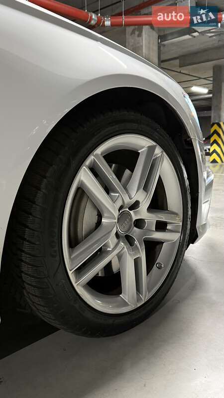 Седан Audi A6 2016 в Днепре