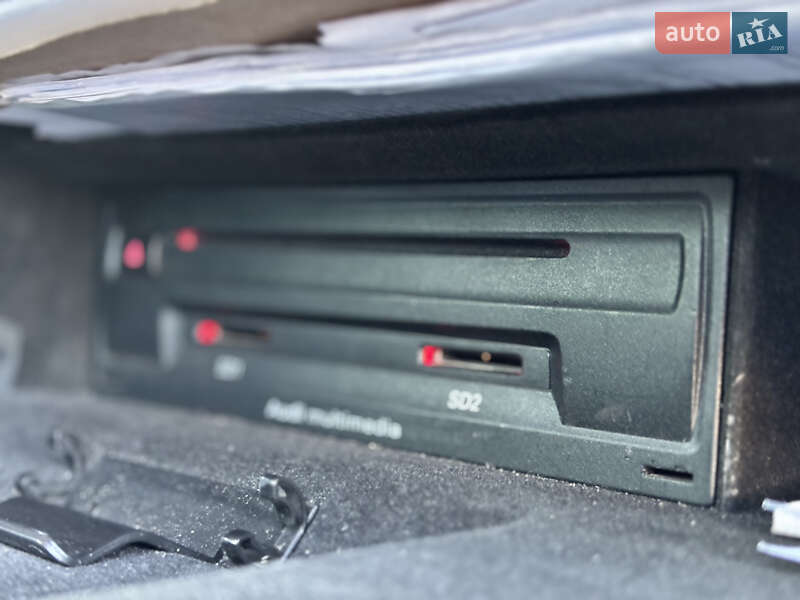 Седан Audi A6 2010 в Звягелі