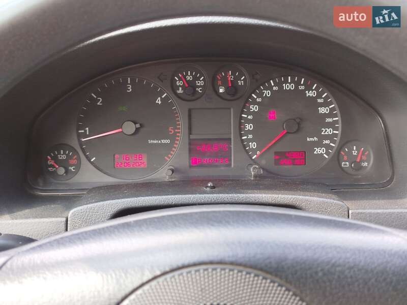 Універсал Audi A6 2001 в Тернополі