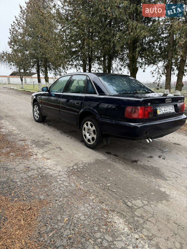 Седан Audi A6 1997 в Львові